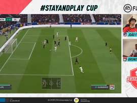 VIDÉO : Le match de Guimaraes sur FIFA contre Joao Felix. Dugout