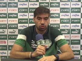 Abel Ferreira revela temor com novos surtos de Covid-19. DUGOUT