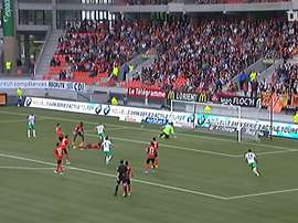 Le but de la victoire de Romain Hamouma à Lorient. dugout