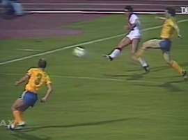33 anos do primeiro grande título de Cruyff como treinador. DUGOUT