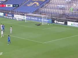 Ulsan Hyundai, time sul-coreano que conta com o artilheiro brasileiro Júnior Negão. DUGOUT