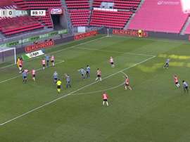 Tadic marcó en el tiempo añadido. DUGOUT