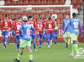 Djuka hizo los dos goles del Sporting. LaLiga