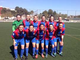 Equipo titular del Levante Femenino, antes de un encuentro. LUDFemenino
