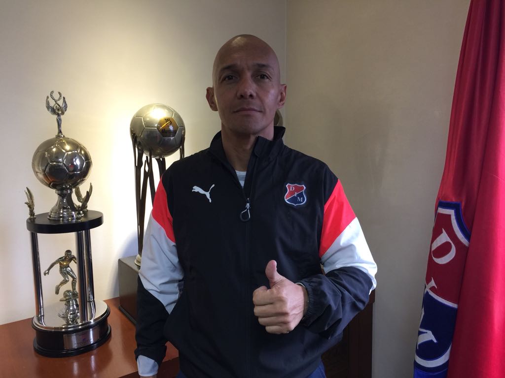 Fabio Martinez Nuevo Tecnico De Independiente Medellin Besoccer