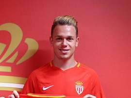 The 19-year-old will spend 2017-18 on loan at Belgian second tier club Cercle Brugge. GOAL