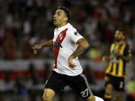 Lucas Pratto não gostou das declarações de Tevez. Goal
