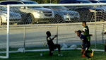 Victoria de la peor selección del planeta con gol de un chico de 19 años en el 89'