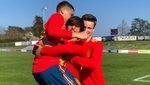 España gana y casi se asegura el pase a la fase final