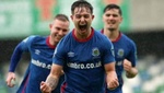 Dudelange, Linfield y Slovan Bratislava sobreviven por Europa