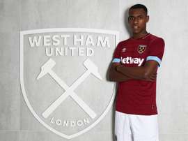 Issa Diop suena para aterrizar en París. Twitter/WestHamUtd