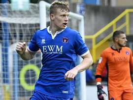 Everton e Watford disputam jovem talento. CarlisleUnited