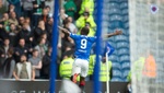 Defoe se exhibe en la paliza del Rangers