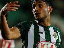 Chegou a Setúbal em janeiro, e logo se impôs na equipa de José Couceiro. Twitter