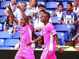 Árabe Unido se mantiene invicto en Panamá. EFE
