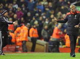Klopp se niega a darle la mano a Tony Pulis tras el Liverpool-WBA. Twitter