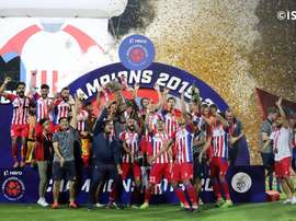 Jogadores do ATK comemoram o título indiano. Twitter/IndSuperLeague