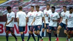 El Bayern salió con camisetas contra el racismo