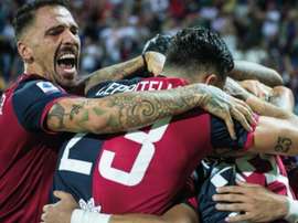 El 'Cholito' muestra el camino. CagliariCalcio