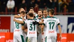 El Lokomotiv toca la cima