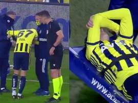 Mesut Özil sort sur civière contre Antalyaspor. Capture/SportTV2