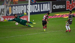 Flamengo da el primer golpe a Fluminense