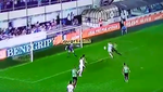 Una parada a bocajarro con la cabeza no se ve todos los días