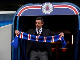 O técnico português vai-se rodeando de compatriotas em Glasgow. Twitter