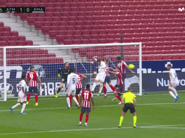 Polêmica no Derby de Madrid! Captura/MovistarLaLiga