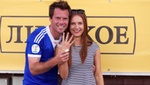 Pide matrimonio a su novia tras marcar gol