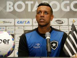 Sidão chega ao São Paulo. Botafogo