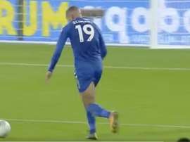 Slimani, au moment de tirer et marquer son but. Twitter